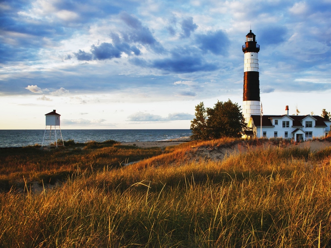 Sunset World Lighthouses Michigan Parks Skyscapes Wallpaper