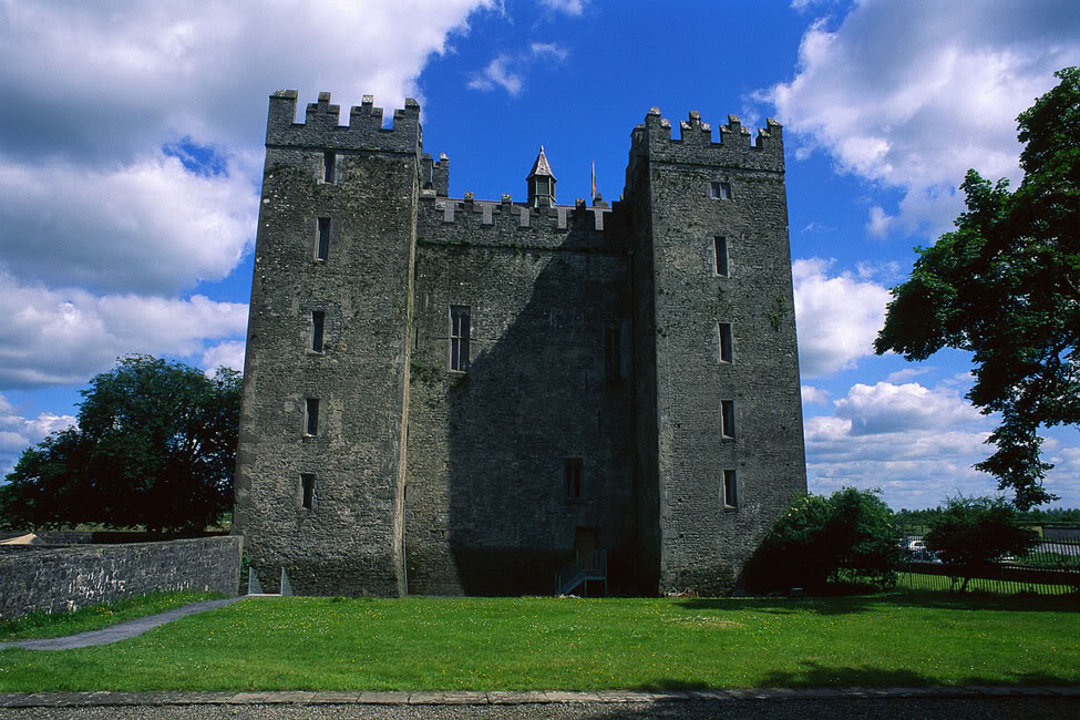 Castle In Ireland Wallpaper Bunratty Desktop
