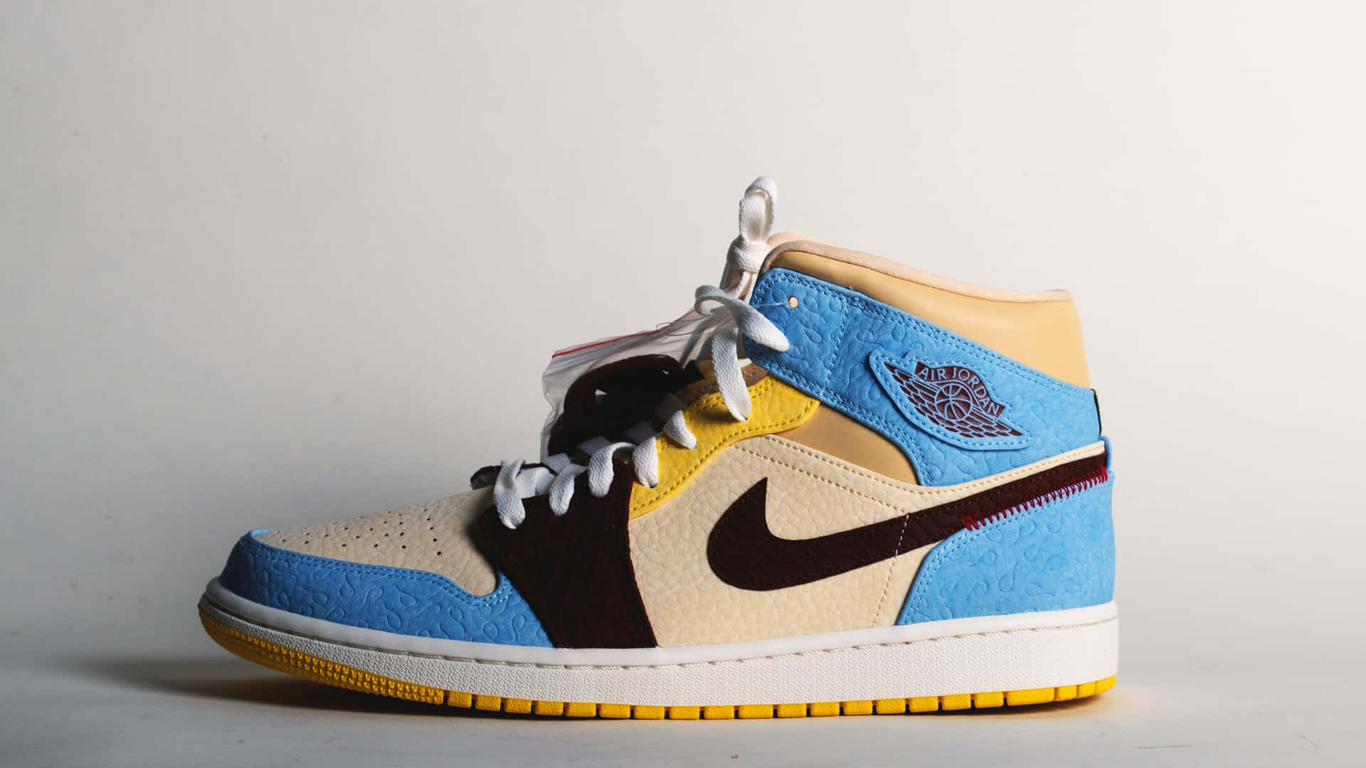 Jordan Shoes 4k Wallpaper