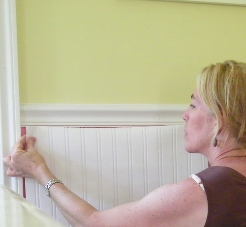 Whoa Wainscoting Wallpaper Ooh Do You Think That S Cheaper Easier