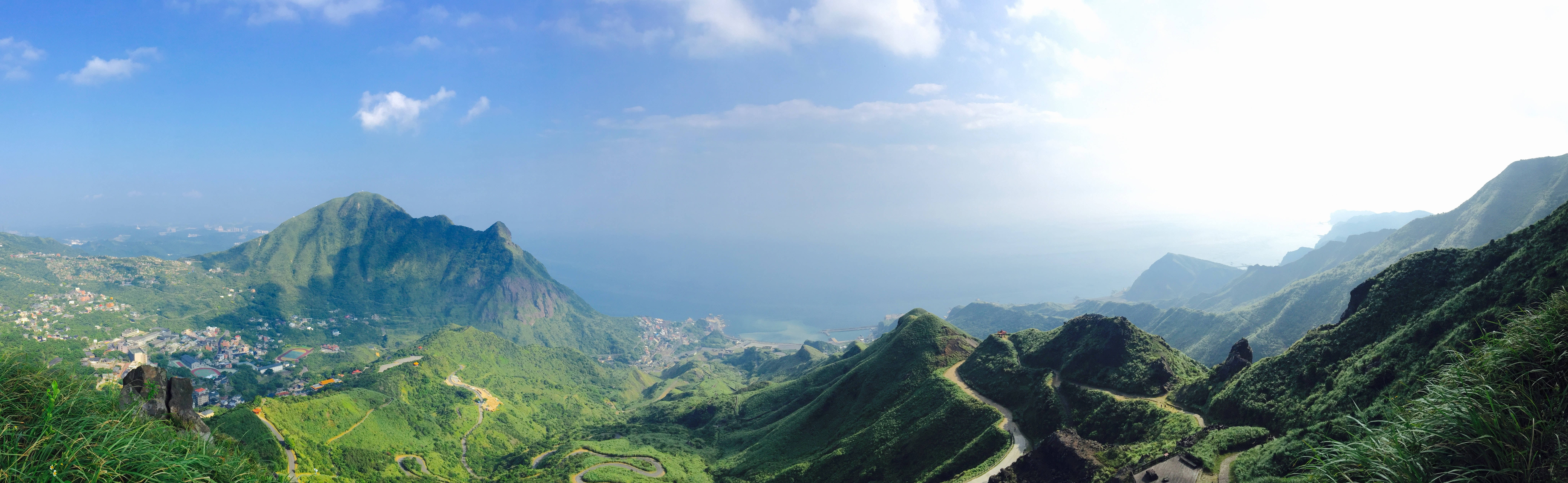 4k Dual Monitor Grassy Mountain Wallpaper