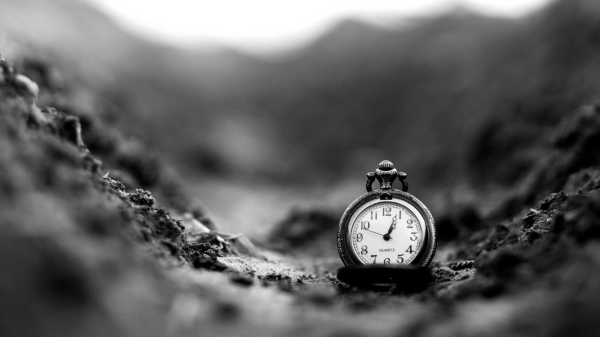 Clock Wallpaper HD Collection