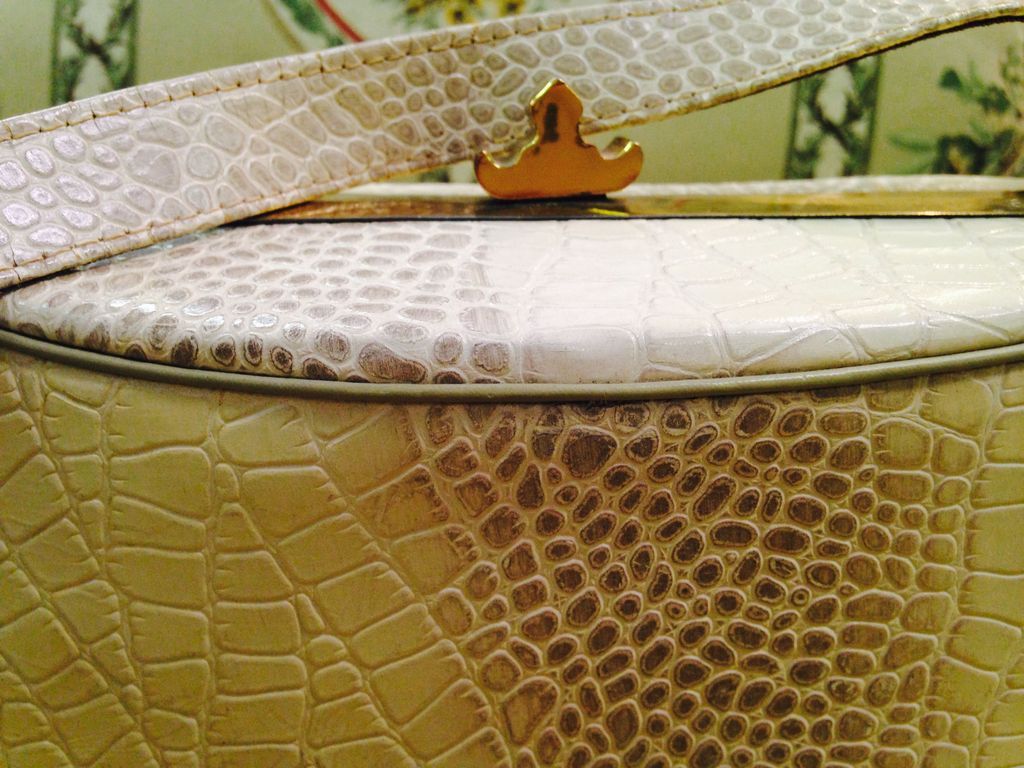 Vintage Faux Ivory Alligator Purse From Pastmeetspresent On Ruby Lane