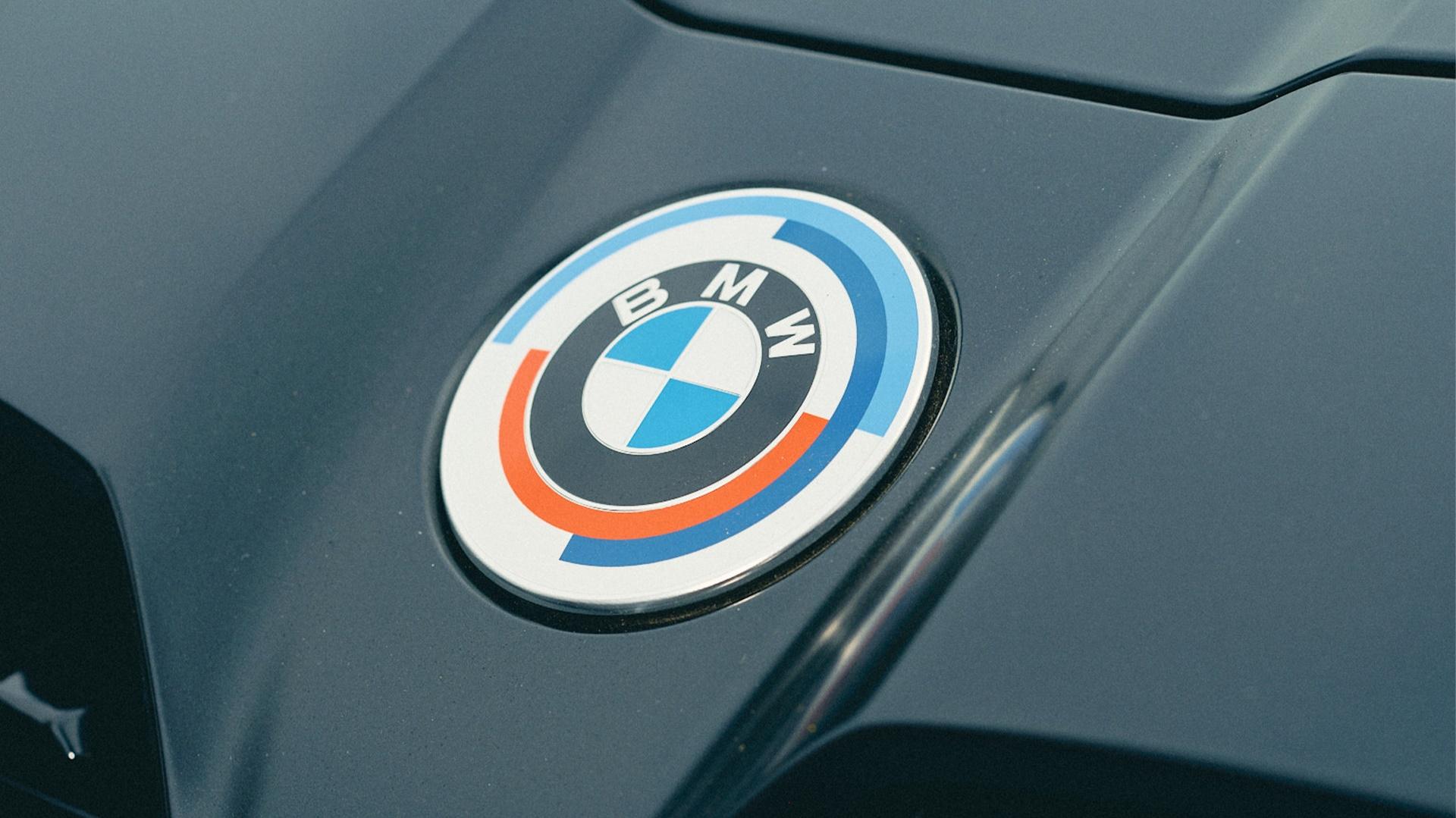 Bmw On X Inspired By Years Of Racing Heritage Up Close With