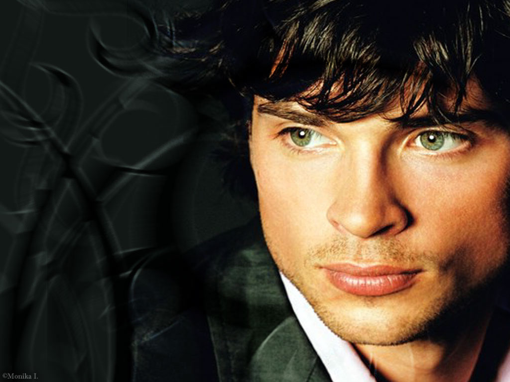 Bittersweet Memories For Tom Welling As He Looks Back At His Year