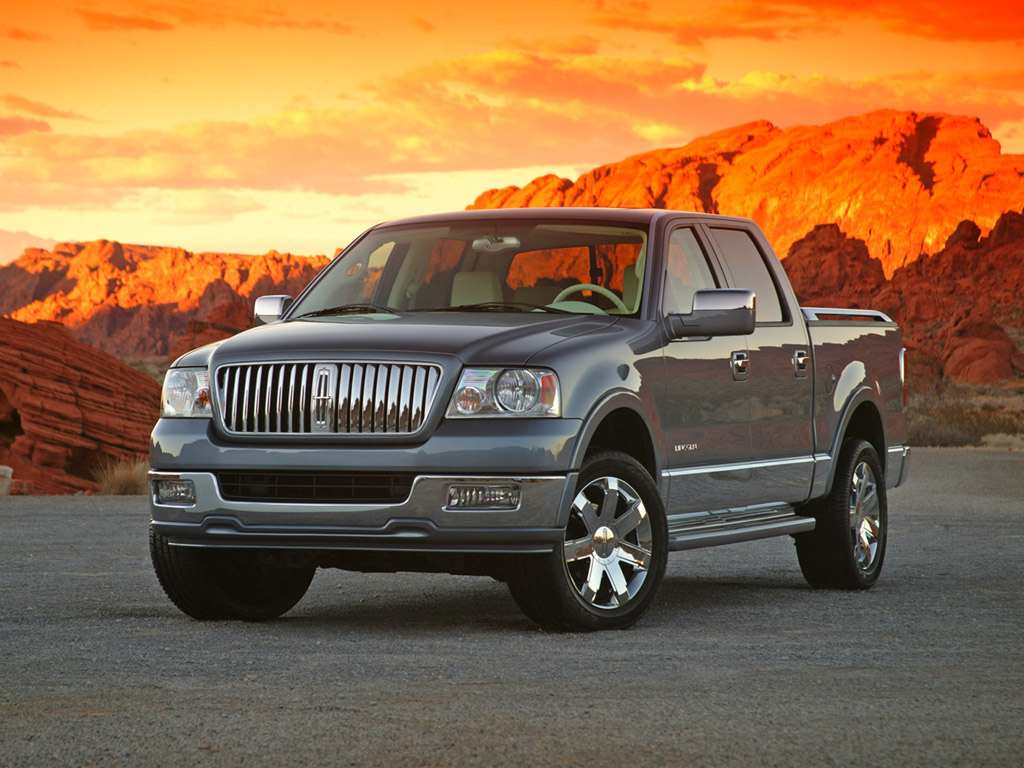 Lincoln Mark Lt Front Angle Wallpaper