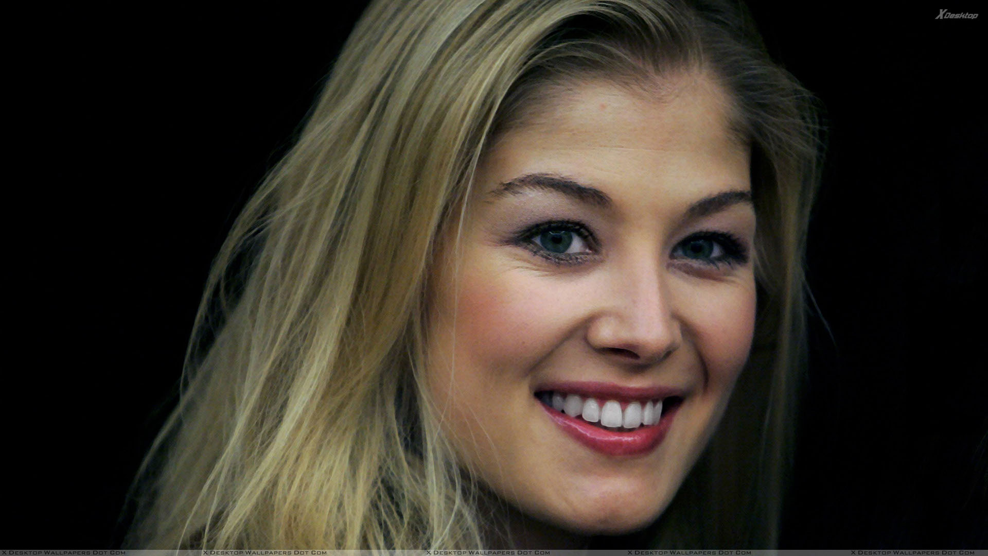 Rosamund Pike Smiling Red Lips And Black Background Face Closeup