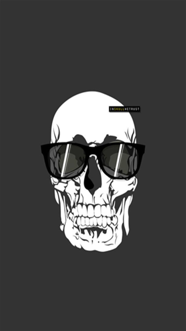 Funny Skeleton Wearing Glasses