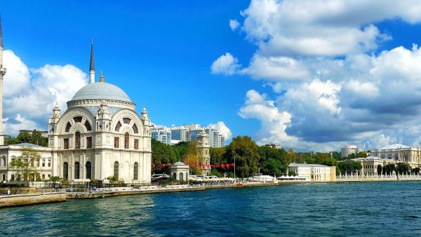 Dolmabahce Mosque Istanbul HD Wallpaper Happy