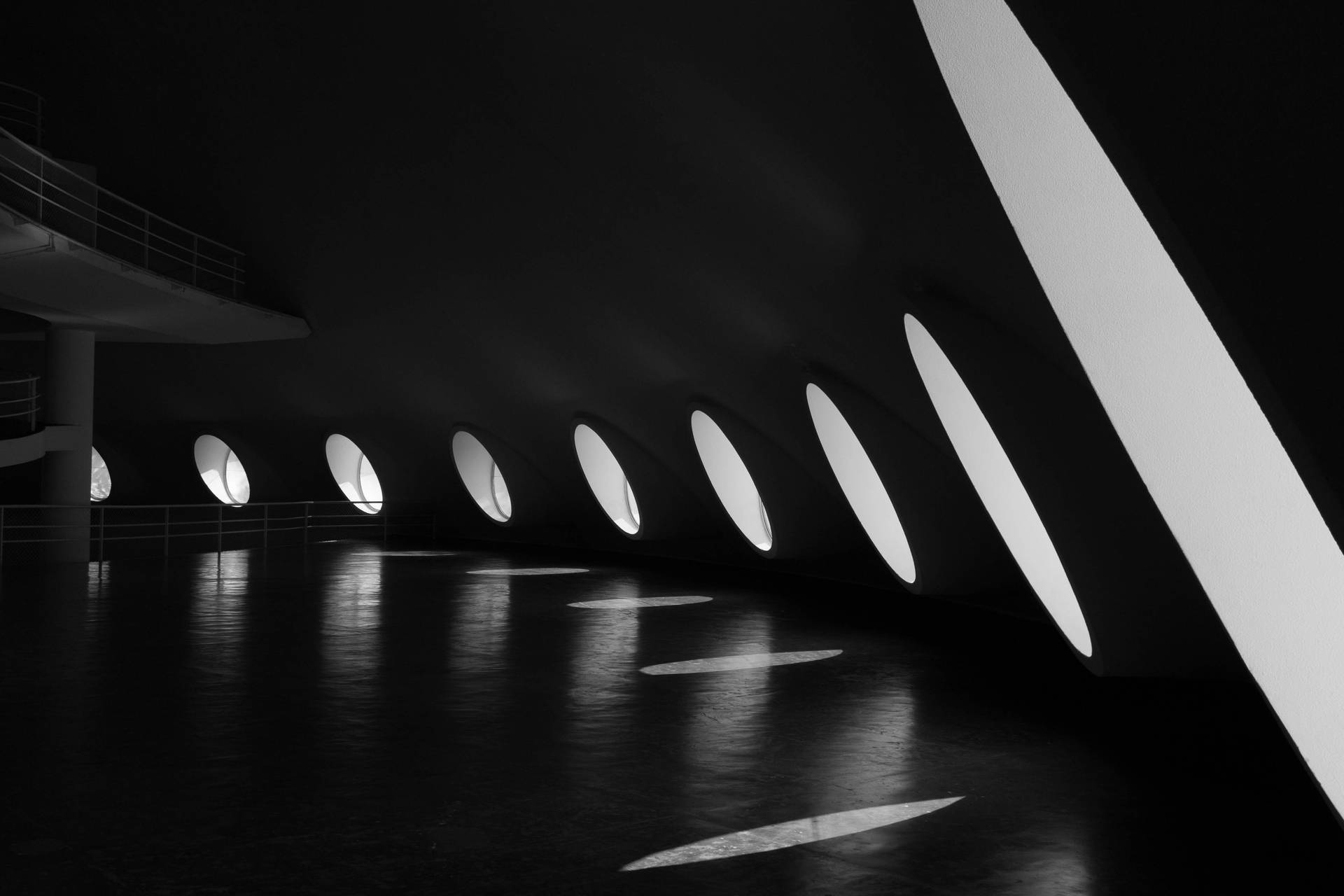 4k Ultra HD Dark Wallpaper