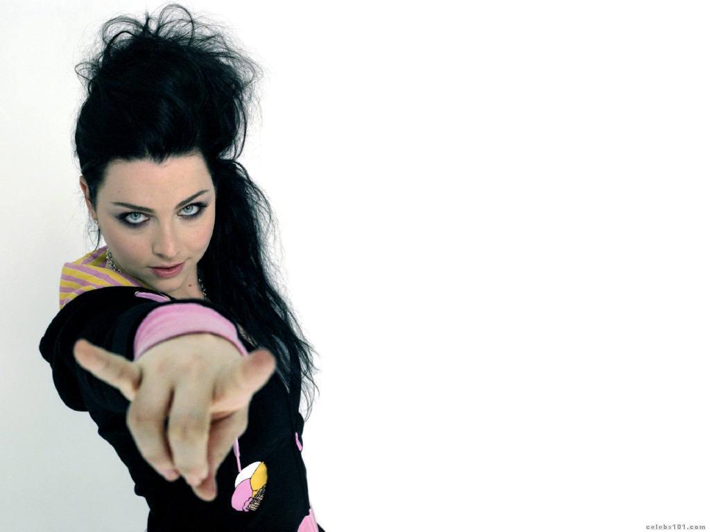 Amy Lee High quality wallpaper size 1024x768 of Amy Lee Wallpaper