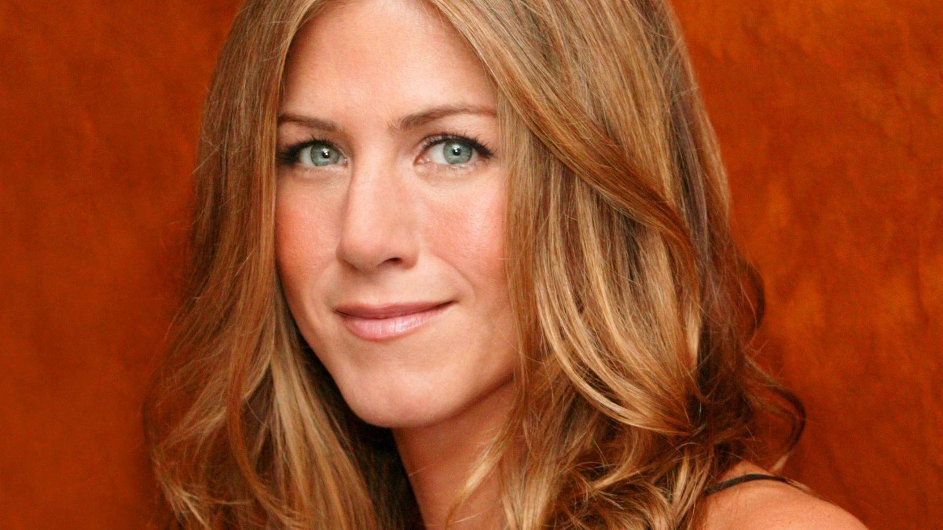 Jennifer Aniston Desktop Wallpaper