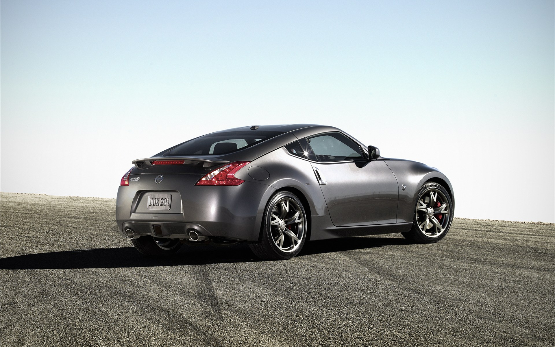 Nissan 370Z Desktop Wallpapers for HD Widescreen and Mobile 1920x1200
