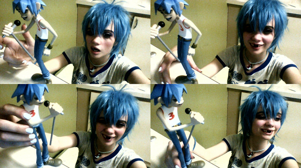 Sing Together [2D Gorillaz Cosplay] by Yamsrock on