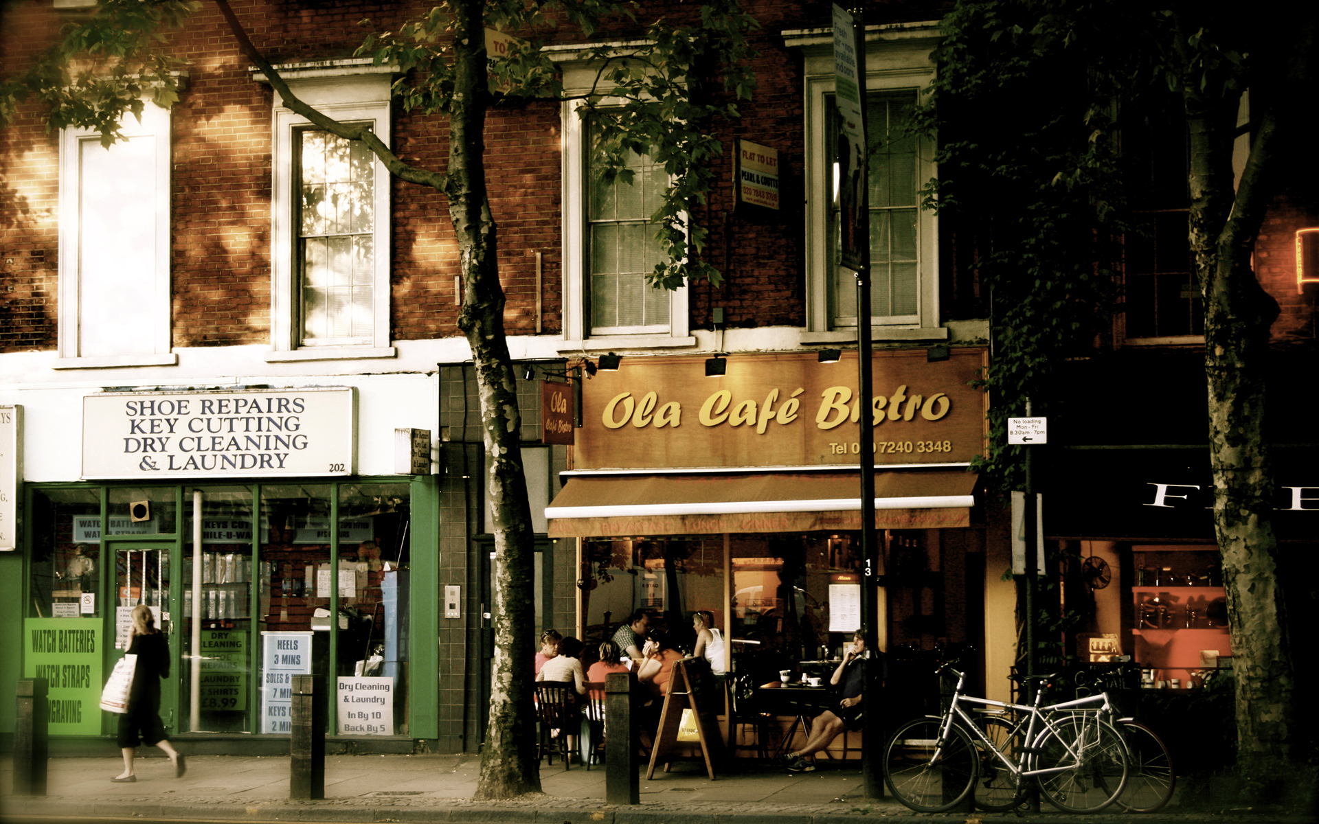 Vintage City Ola Cafe Bistro Photography