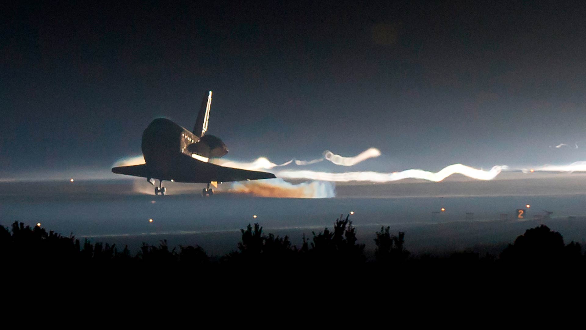 Definitive Goodbye Space Shuttle Desktop Wallpaper Gizmodo Australia