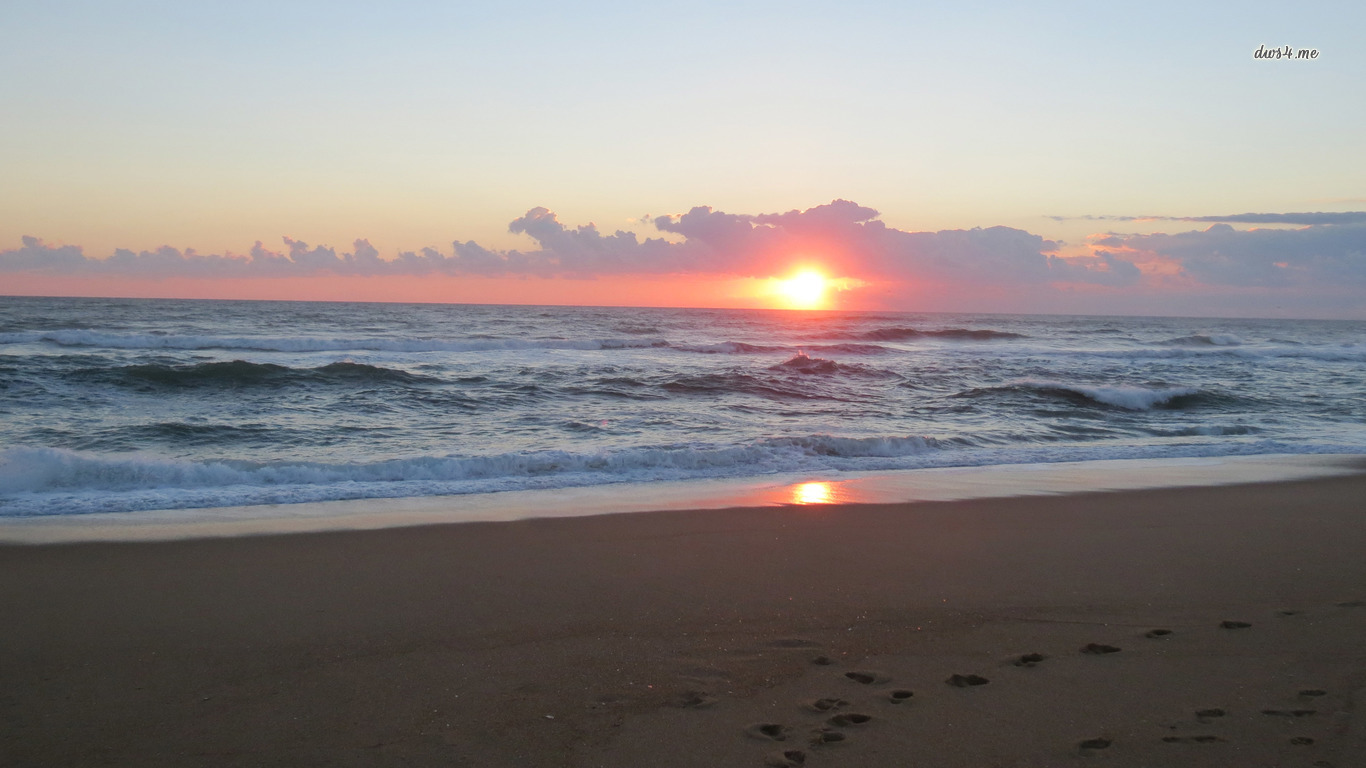 Early Sunrise At Outer Banks Wallpaper Beach