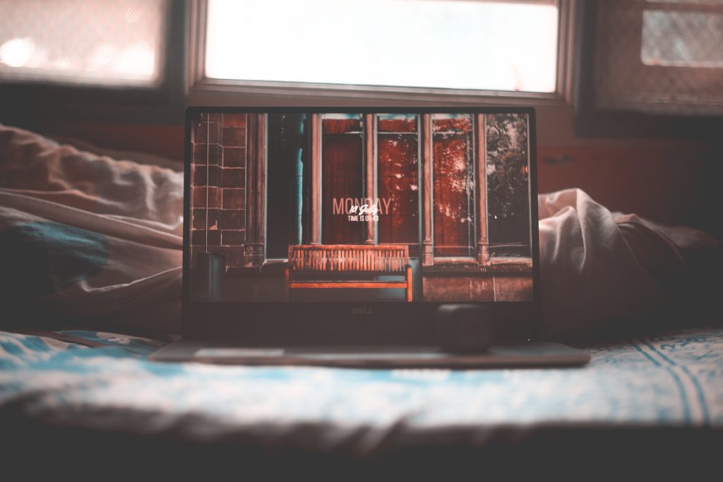 Travel Wallpaper Aesthetic Bersamawisata