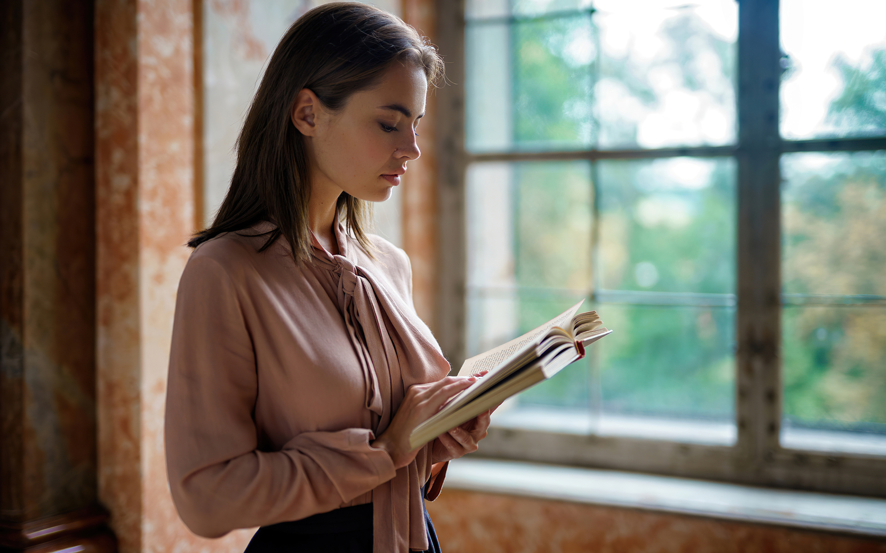 Beautiful Girl Reading Book 4k Macbook Pro Retina HD Wallpaper