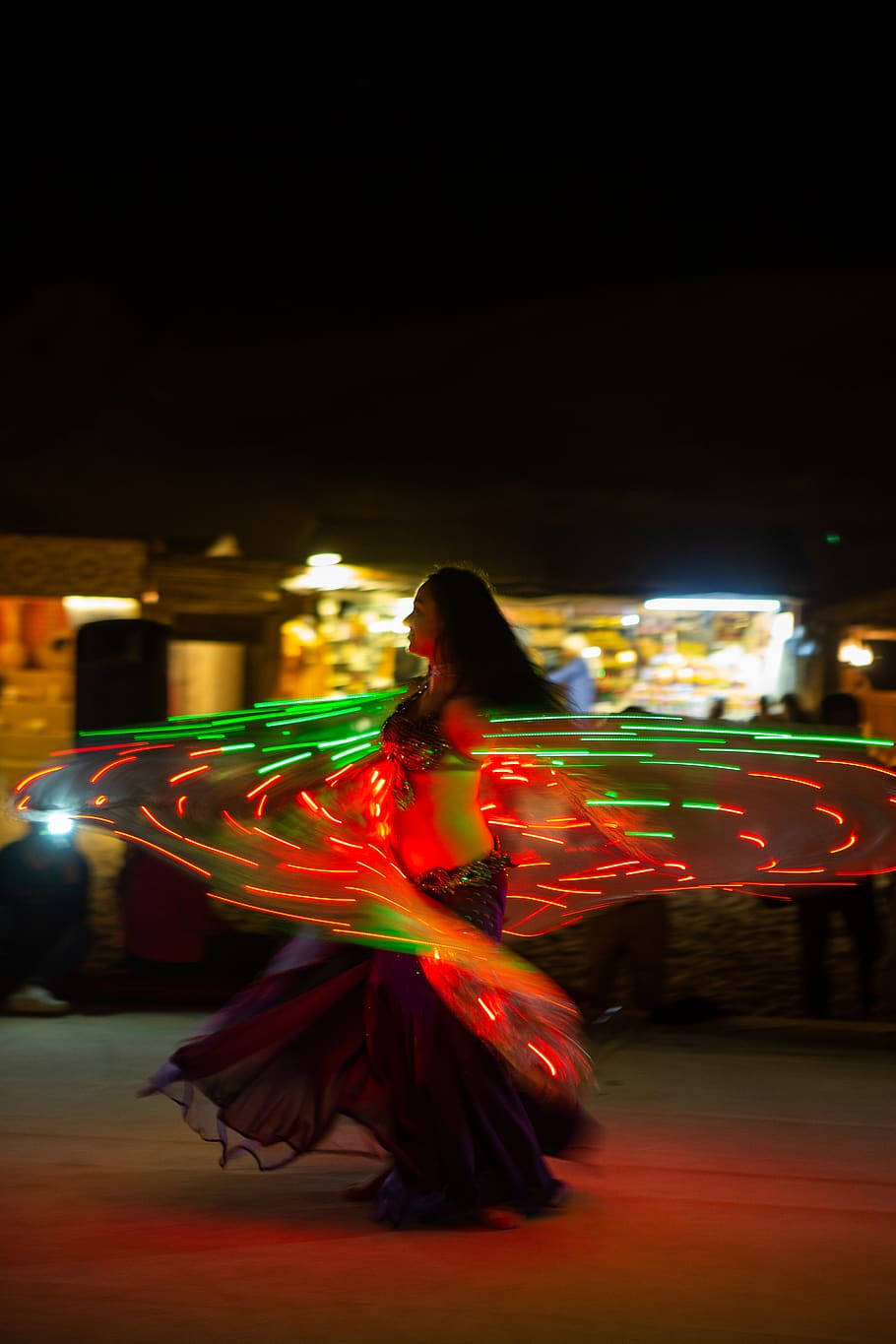 Dance Pose Belly Dancer Wallpaper