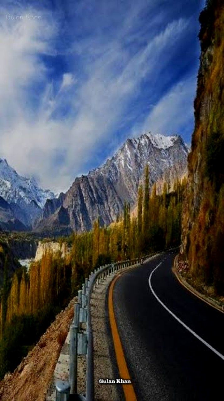 Pakistan Karakoram Highway At Passu Cones Hunza Valley Gilgit