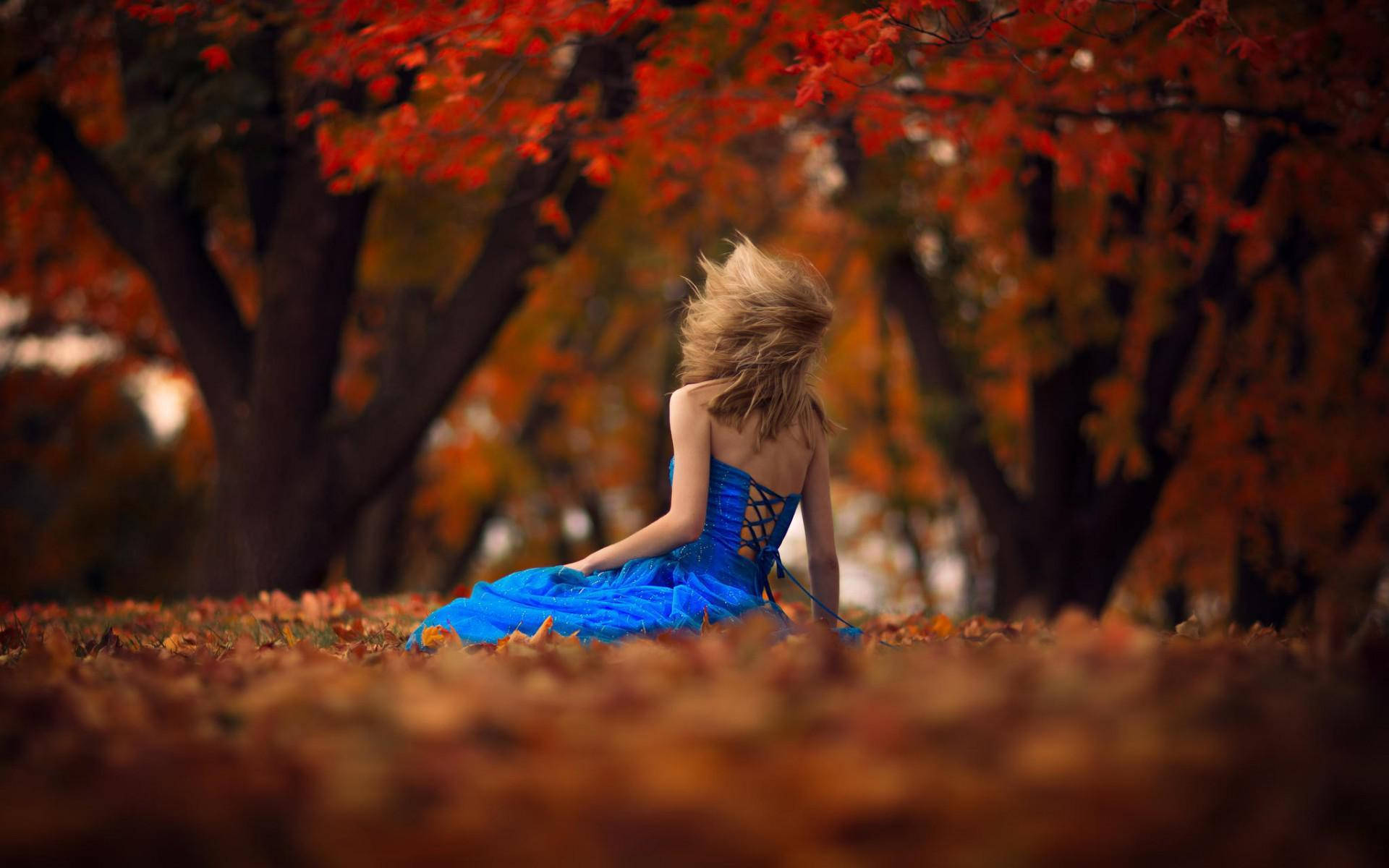 Most Beautiful Sad Girls Wallpaper