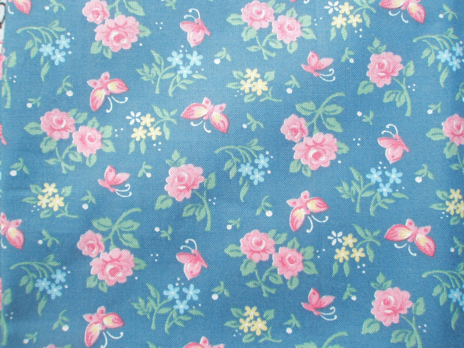 Necessities Vintage Floral Retro Girly Background Patterns Wallpaper