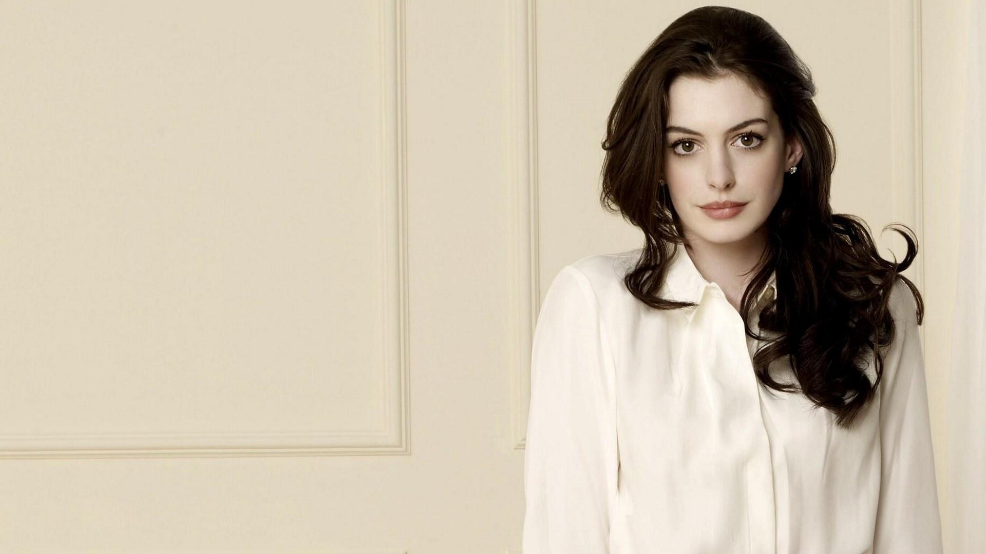 Pin Anne Hathaway Hq HD Wallpaper Widescreen