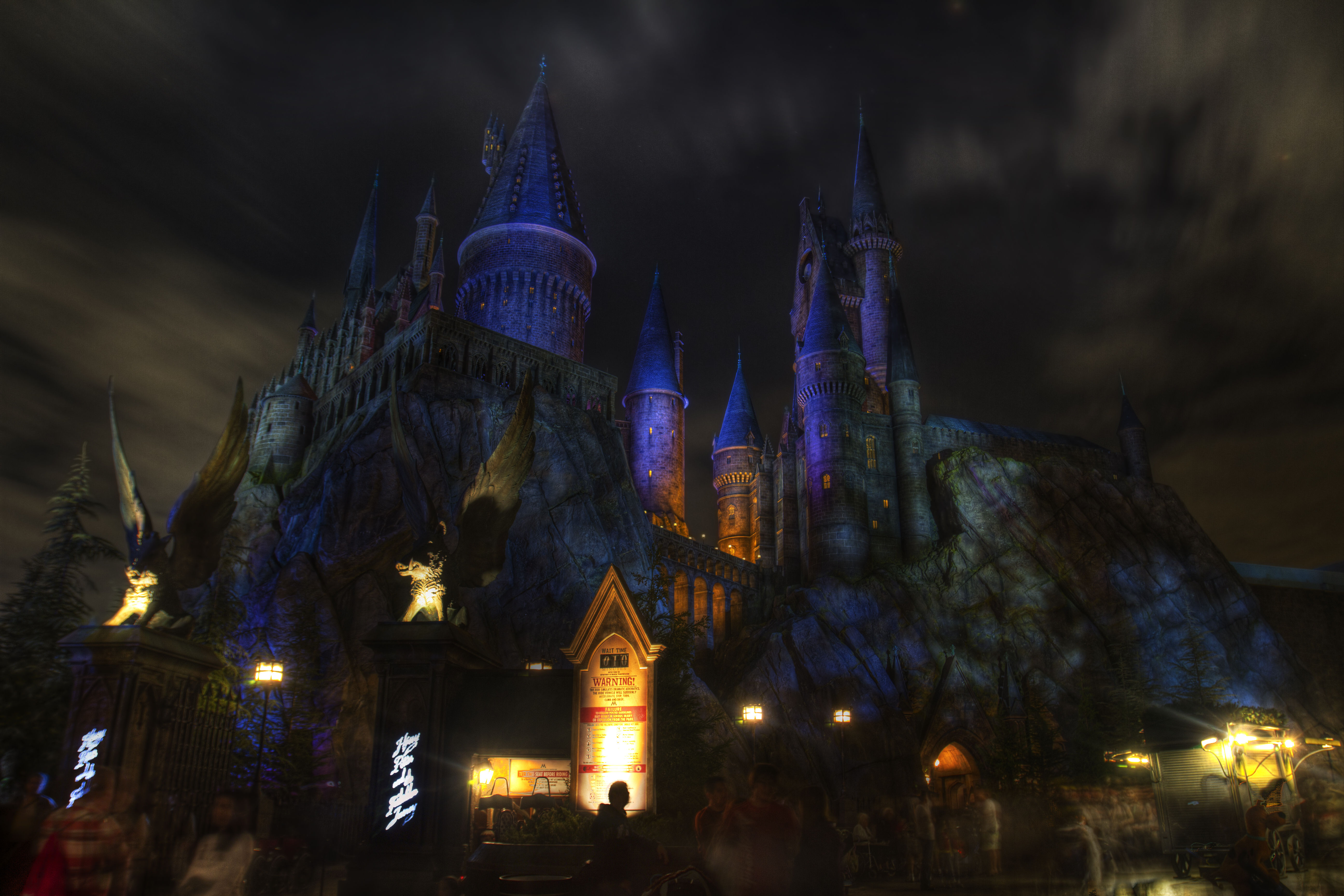 Hogwarts Castle Night Wallpaper Images Pictures   Becuo 5184x3456