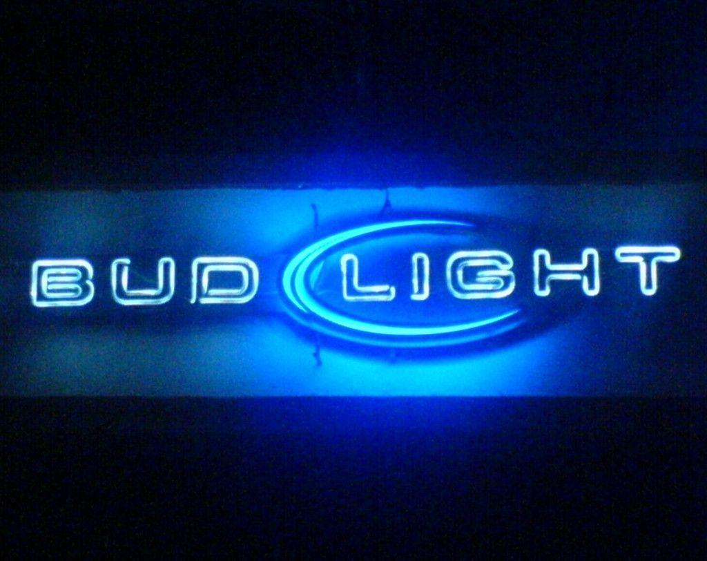 Bud Light Wallpaper