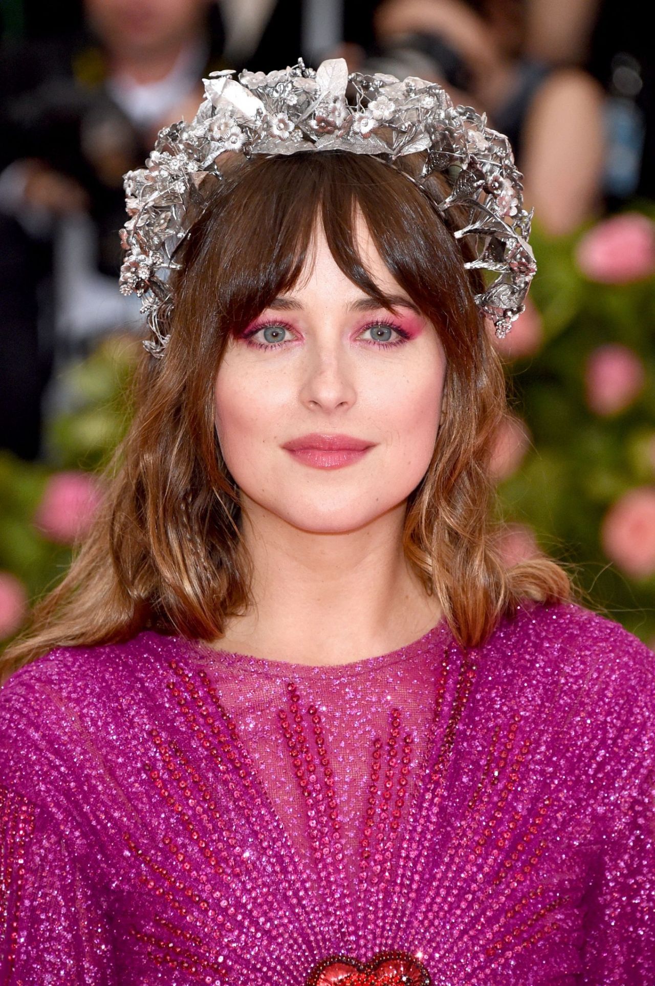 Dakota Johnson Met Gala Wallpaper