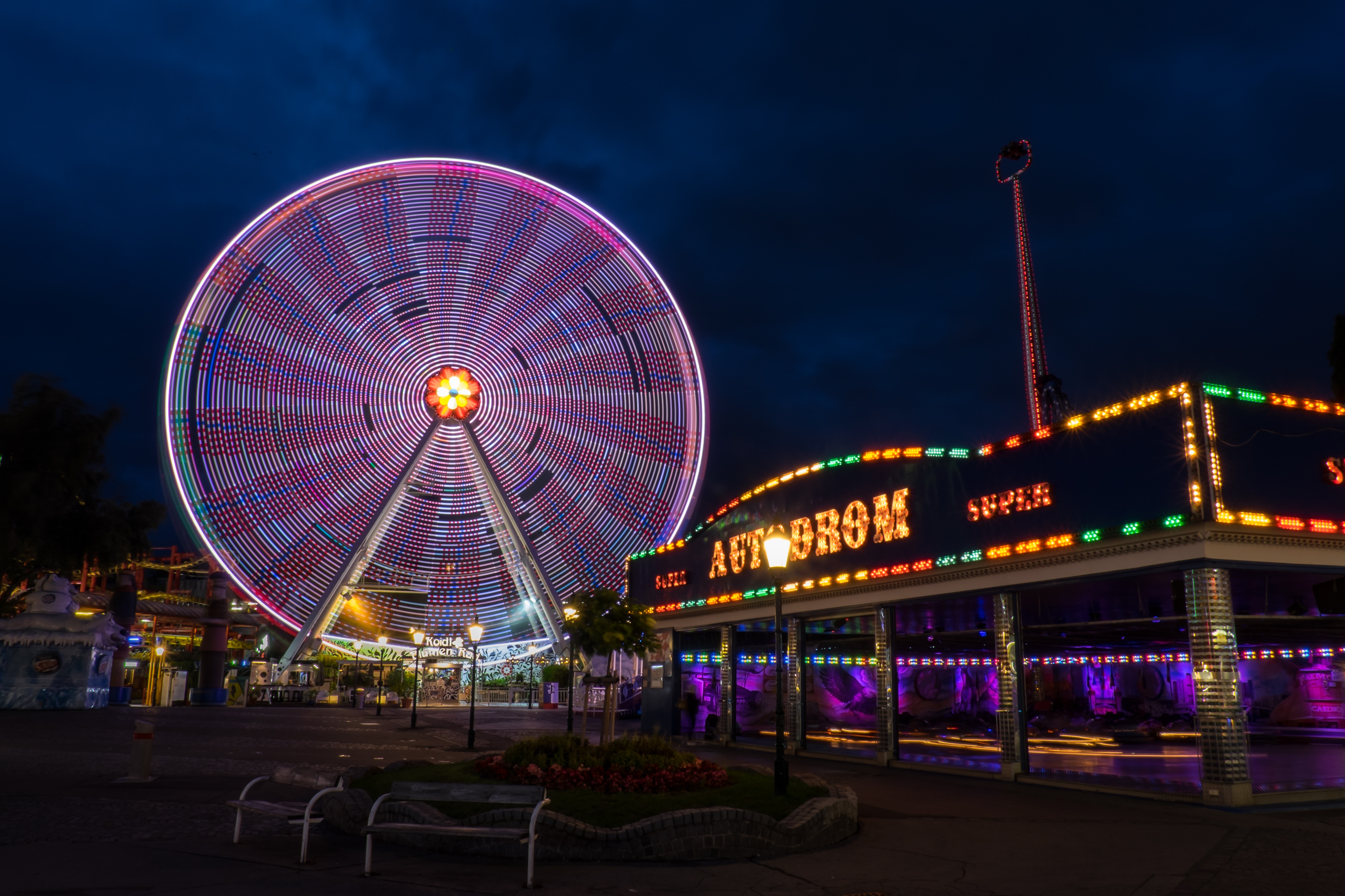 Ferris Wheel Wallpaper At Night