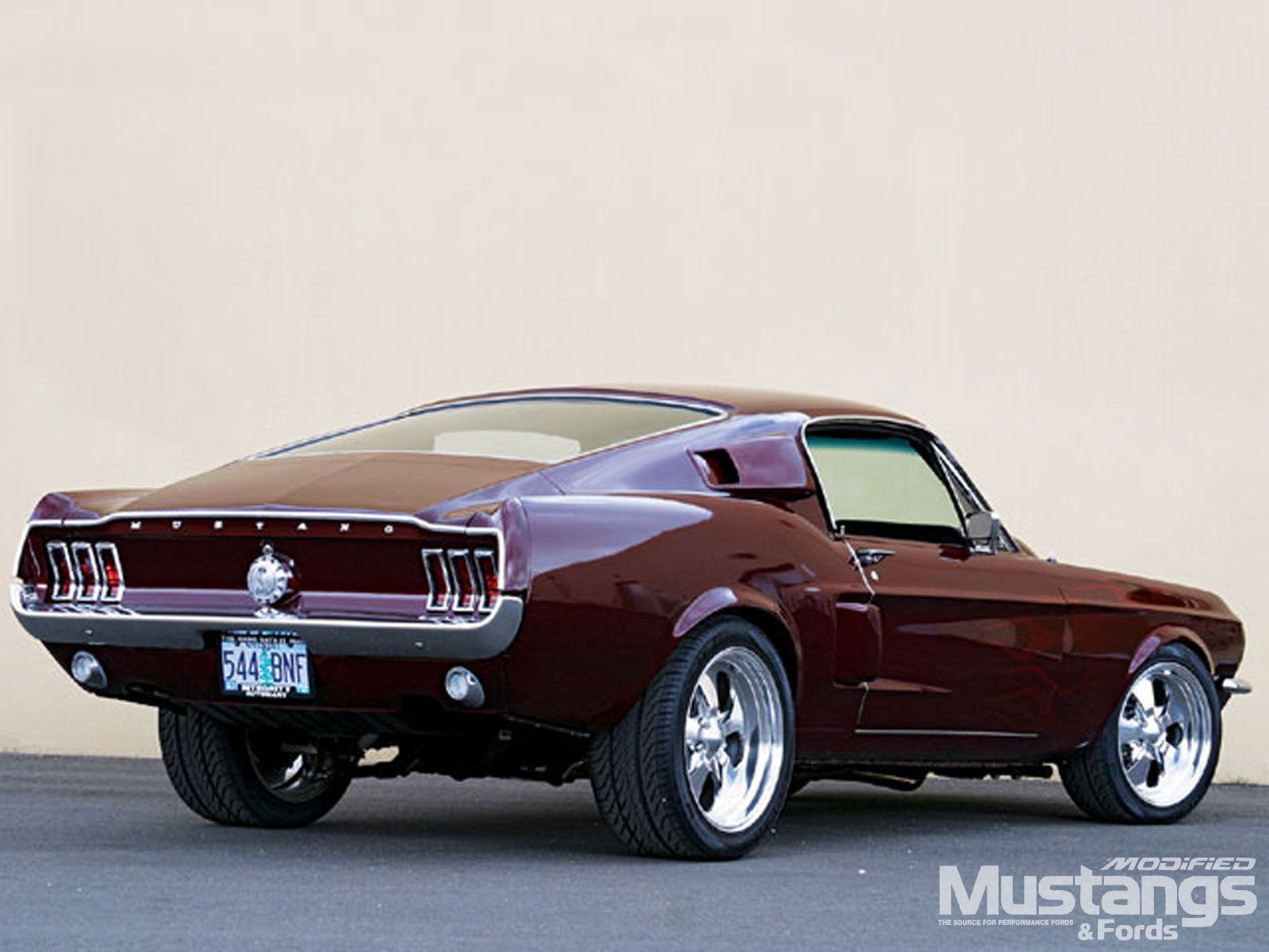 Z Mustang Fastback Side Shot Photo Ford