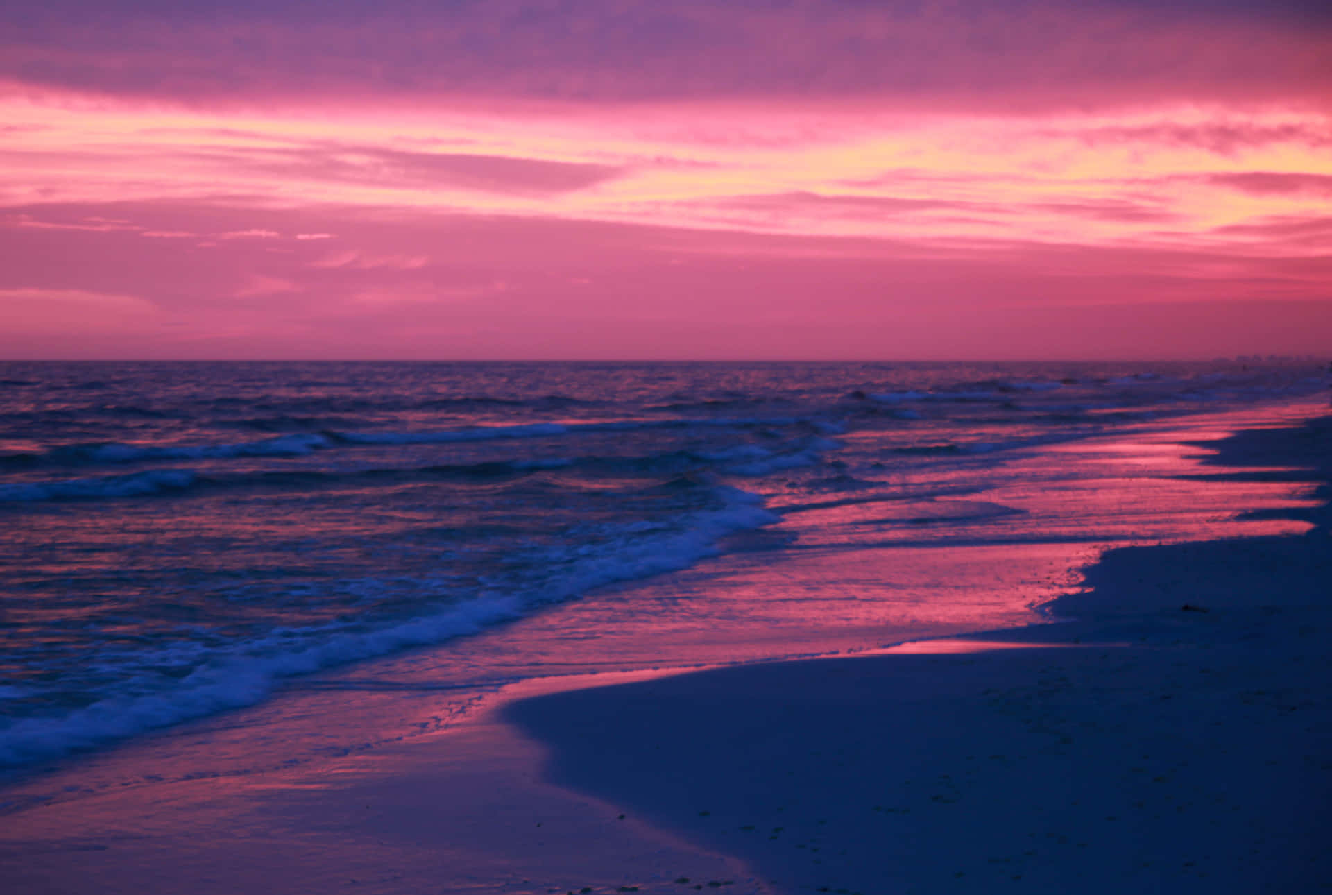 Pink Beach Sunset Wallpaper