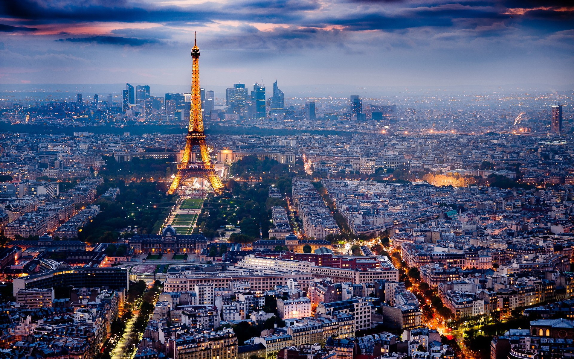 Paris Cityscape Desktop Wallpaper