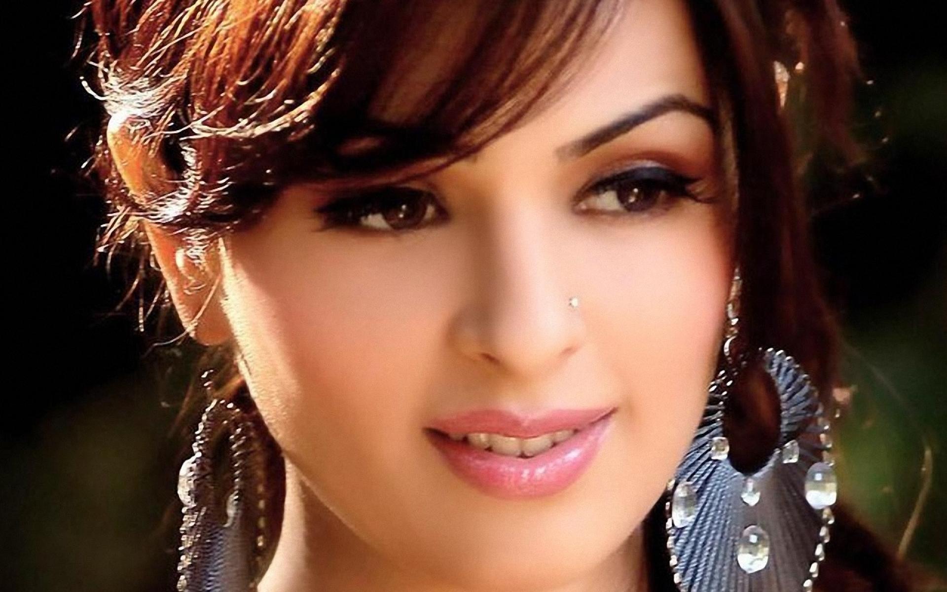 Full HD Wallpaper Bollywood Actress
