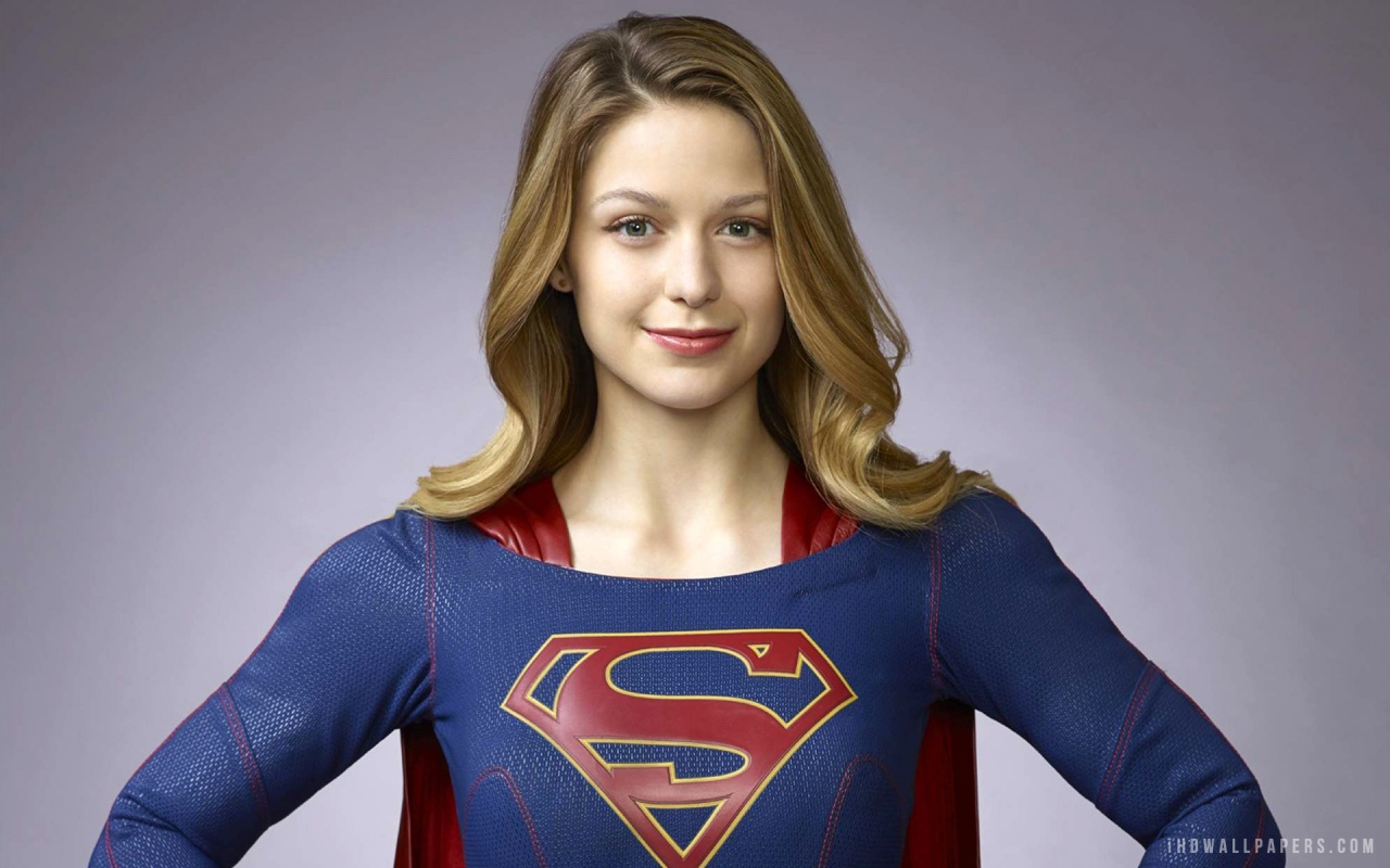 Melissa Benoist Supergirl Wallpaper
