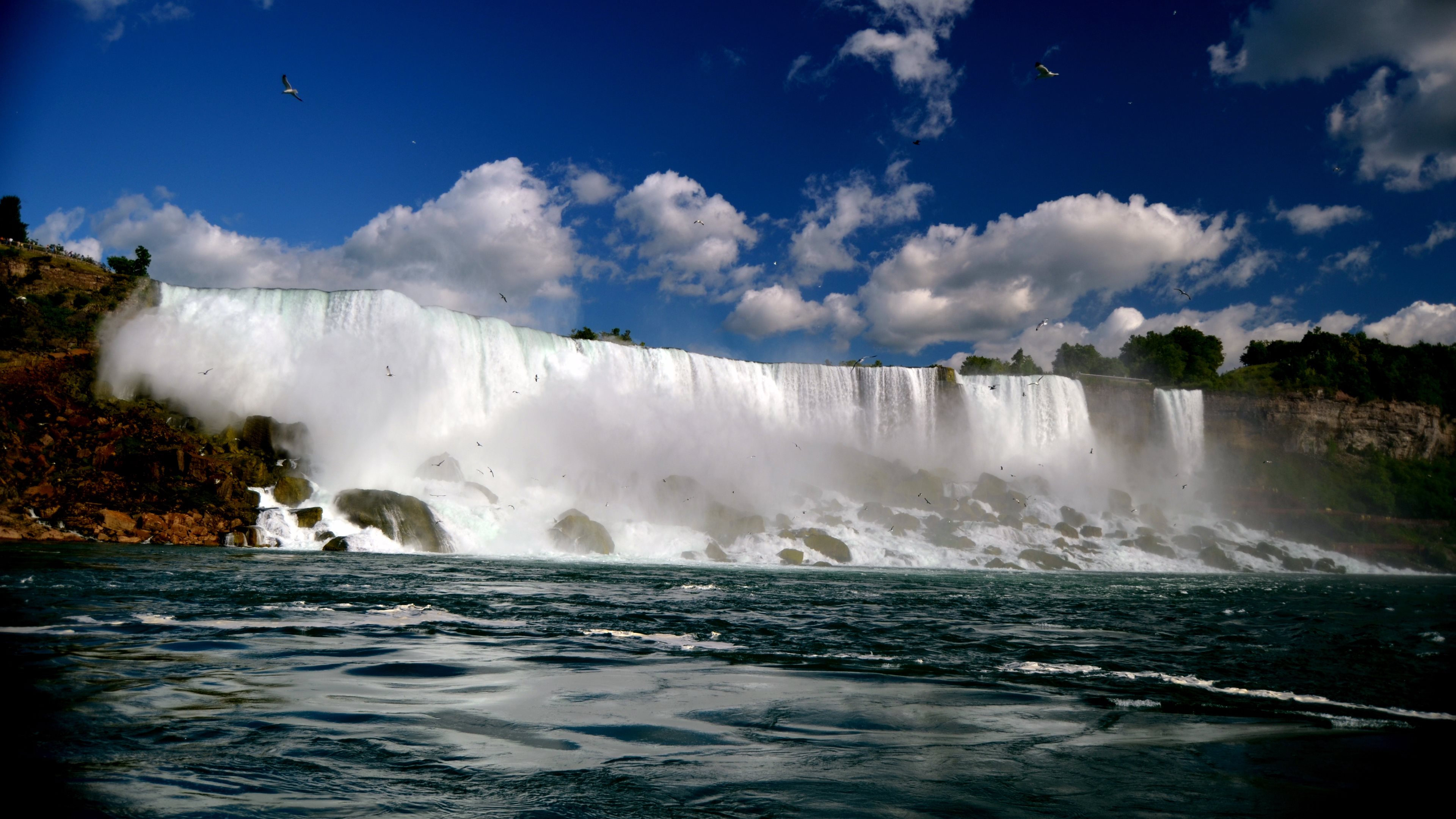 Niagara Falls Seen From Ship HD Wallpaper