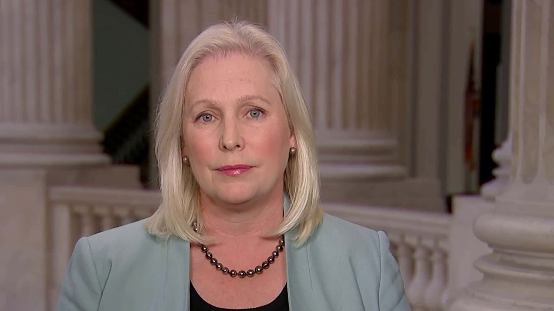 Kirsten Gillibrand Us Capitol Pillars Wallpaper