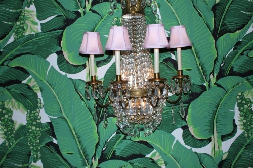 Banana Leaf Wallpaper Vs The Thrill Of Brazillance By Dorothy Draper