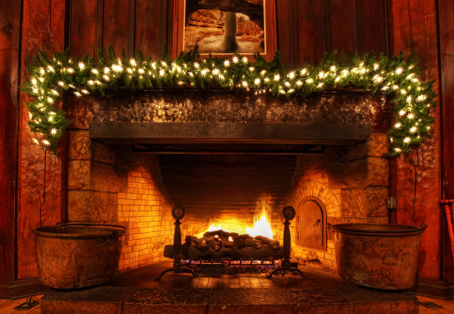 christmas fireplace screensaver