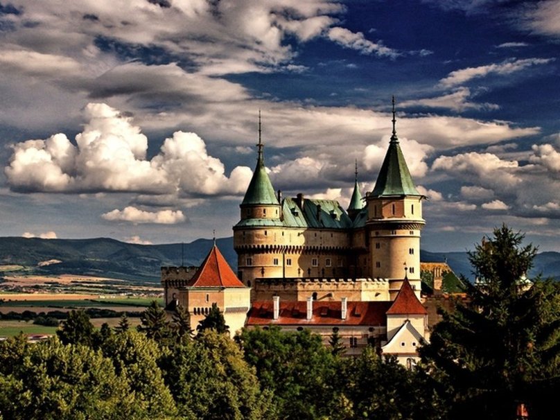 Castle Bojnice Slovakia Wallpaper