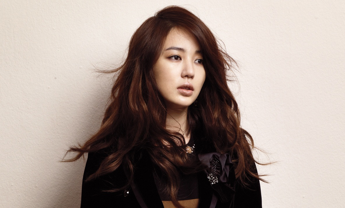 Yoon Eun Hye Korean Actress Wallpaper HD