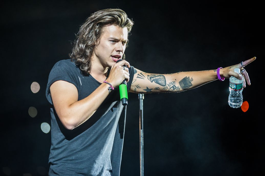 16 Reasons One Direction Are on Top of the Stadium Rock Game 1035x690