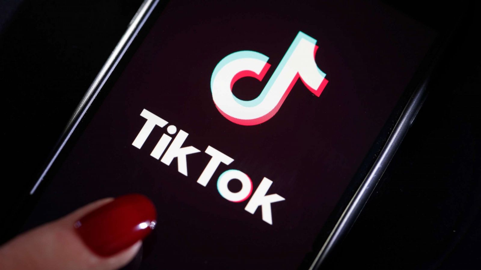 Lawmakers Say Chinese Owned App Tiktok Could Pose National