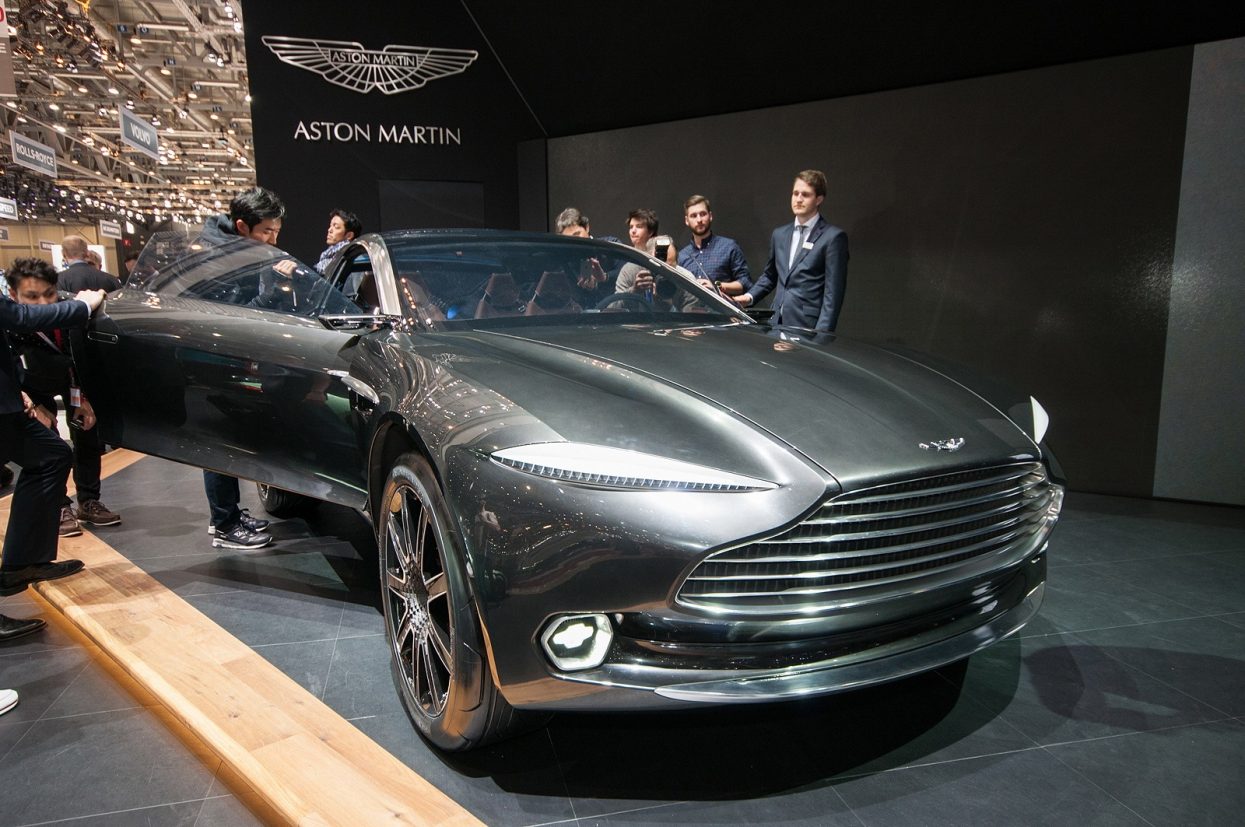 Aston Martin Dbx Concept Engine High Resolution Wallpaper Best