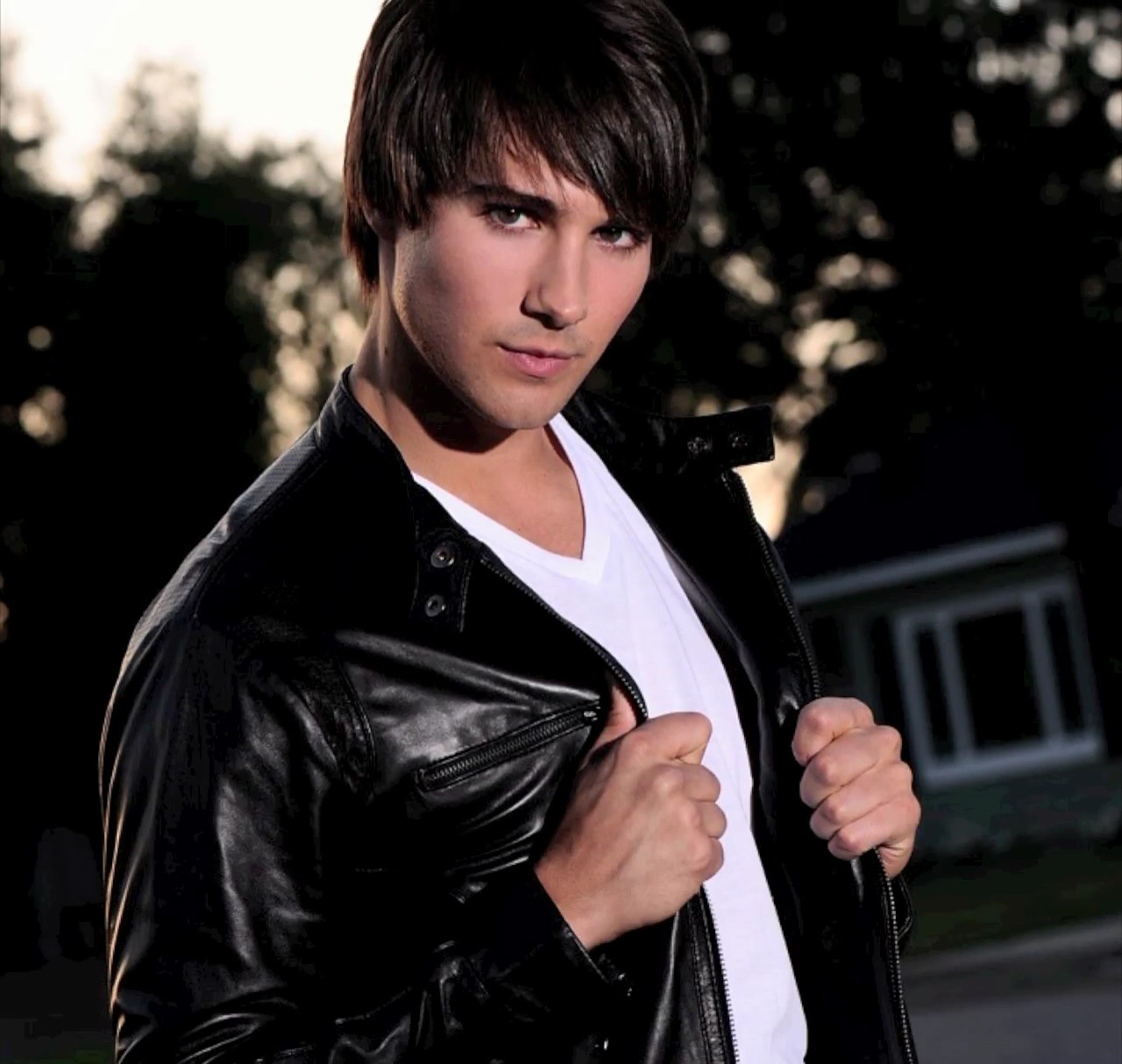 Sweet Sexy Maslow James Photoshoot For Popstar