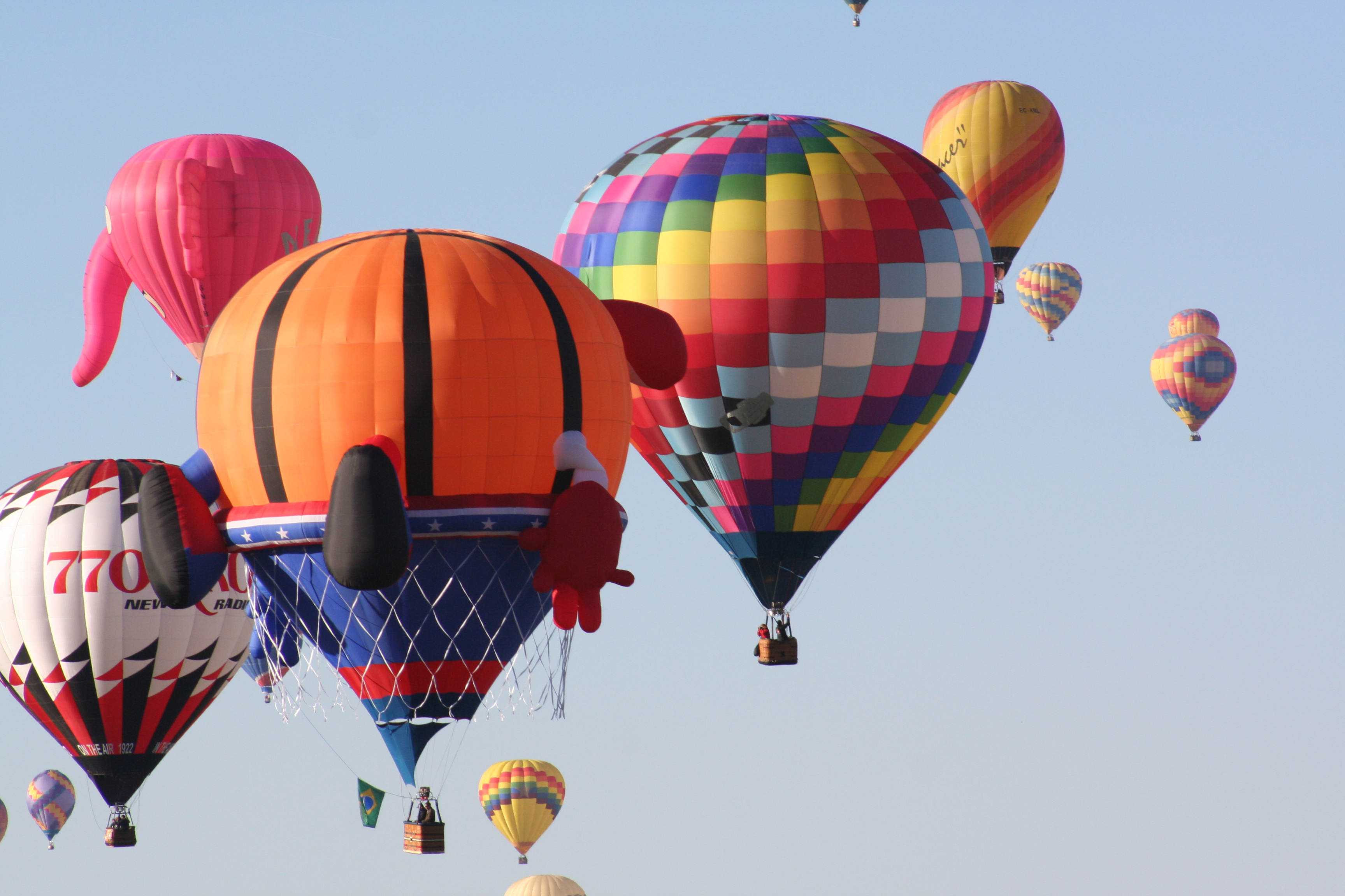 Balloon Fiesta Ascensions Create Cluster of Color NASA