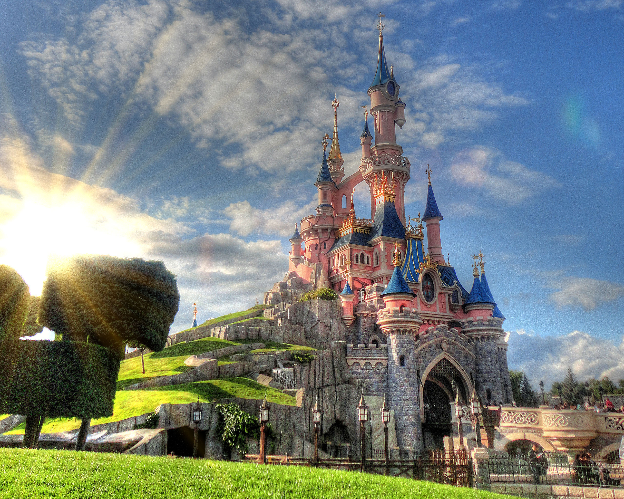 50 Disneyland Paris Wallpapers WallpaperSafari 50 Disneyland Paris Wallpapers WallpaperSafari