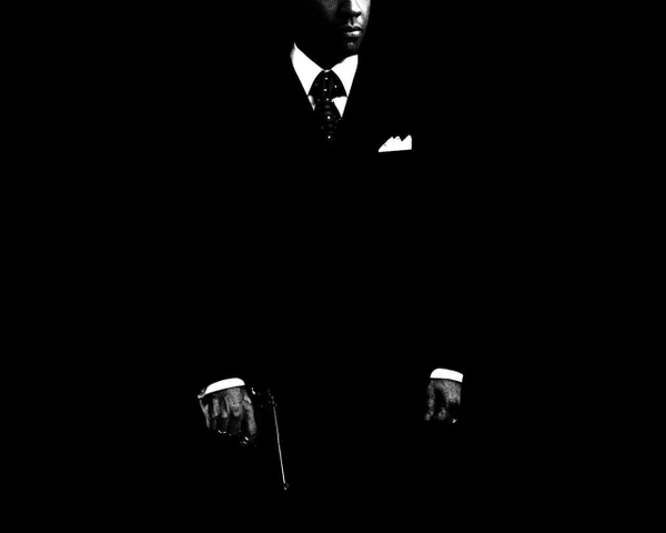 Washington Monochrome Denzel Gangster Black Background